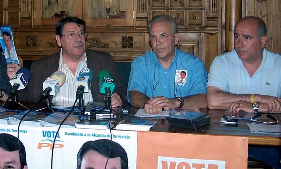 20070525230117-hernandez.jpg