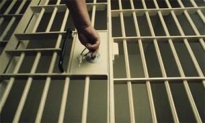 20100414133458-prision-300x180.jpg
