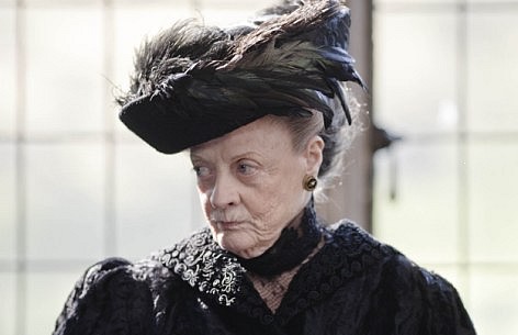 20110412172316-maggi-smith.jpg