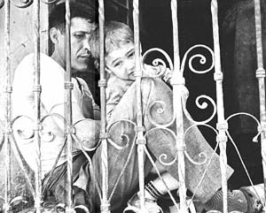 20051101201331-balconvalencia.jpg