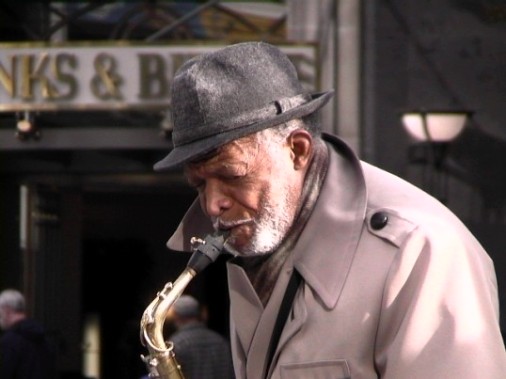 20060412004333-jazzman1.jpg