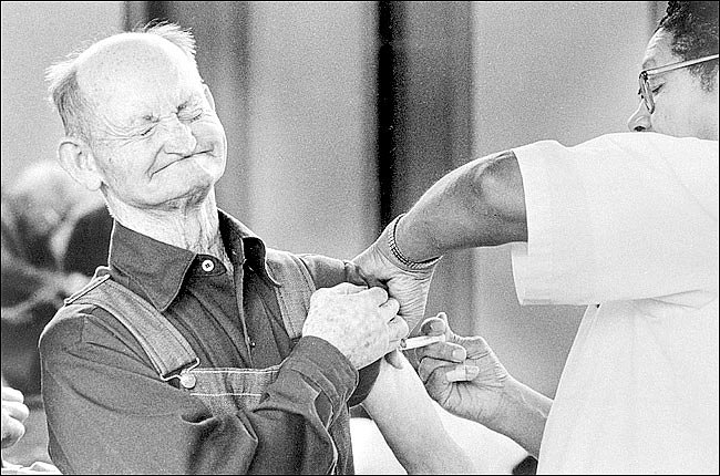 Vacunación en Watsonville. The Swine Flu Fiasco, 1976